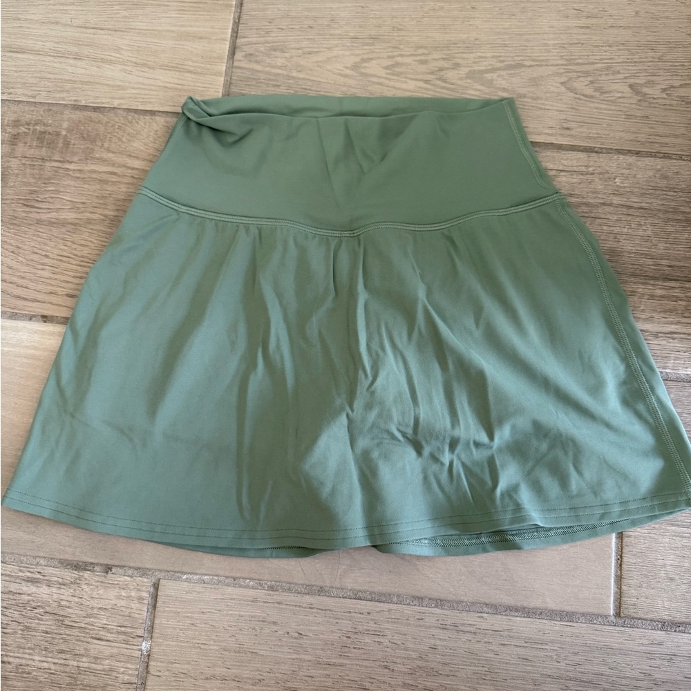 Lululemon aligned skort sz 6